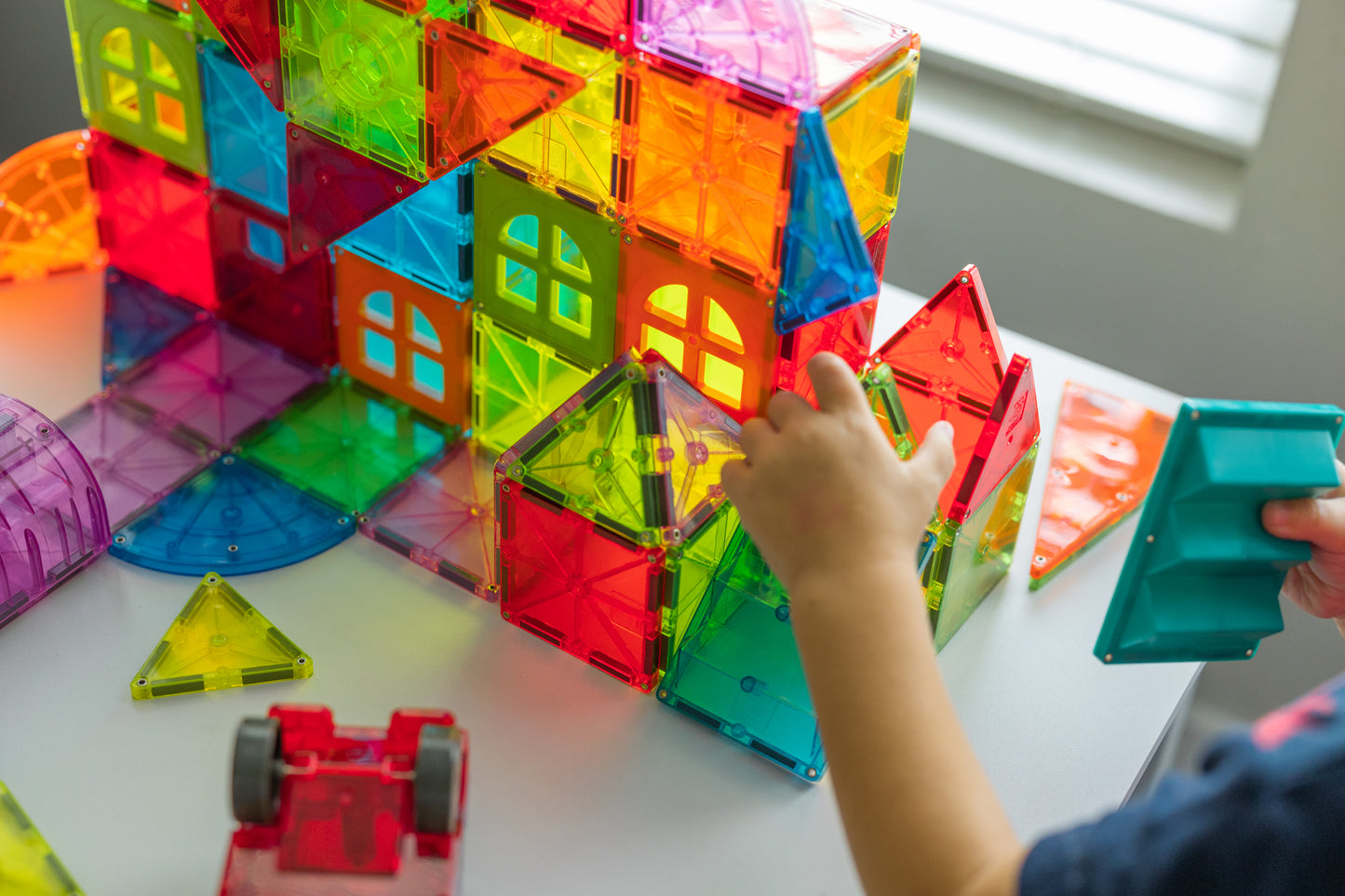 Klocki Magnetyczne Metropolis 110 el. MAGNA-TILES®