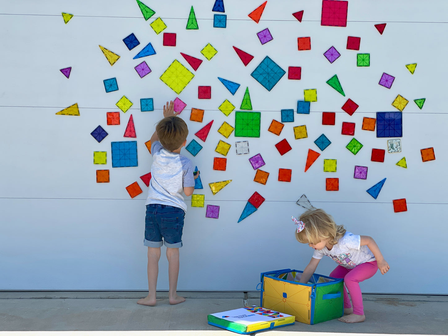 Skrzynia na klocki/Mata interaktywna 2w1 MAGNA-TILES®