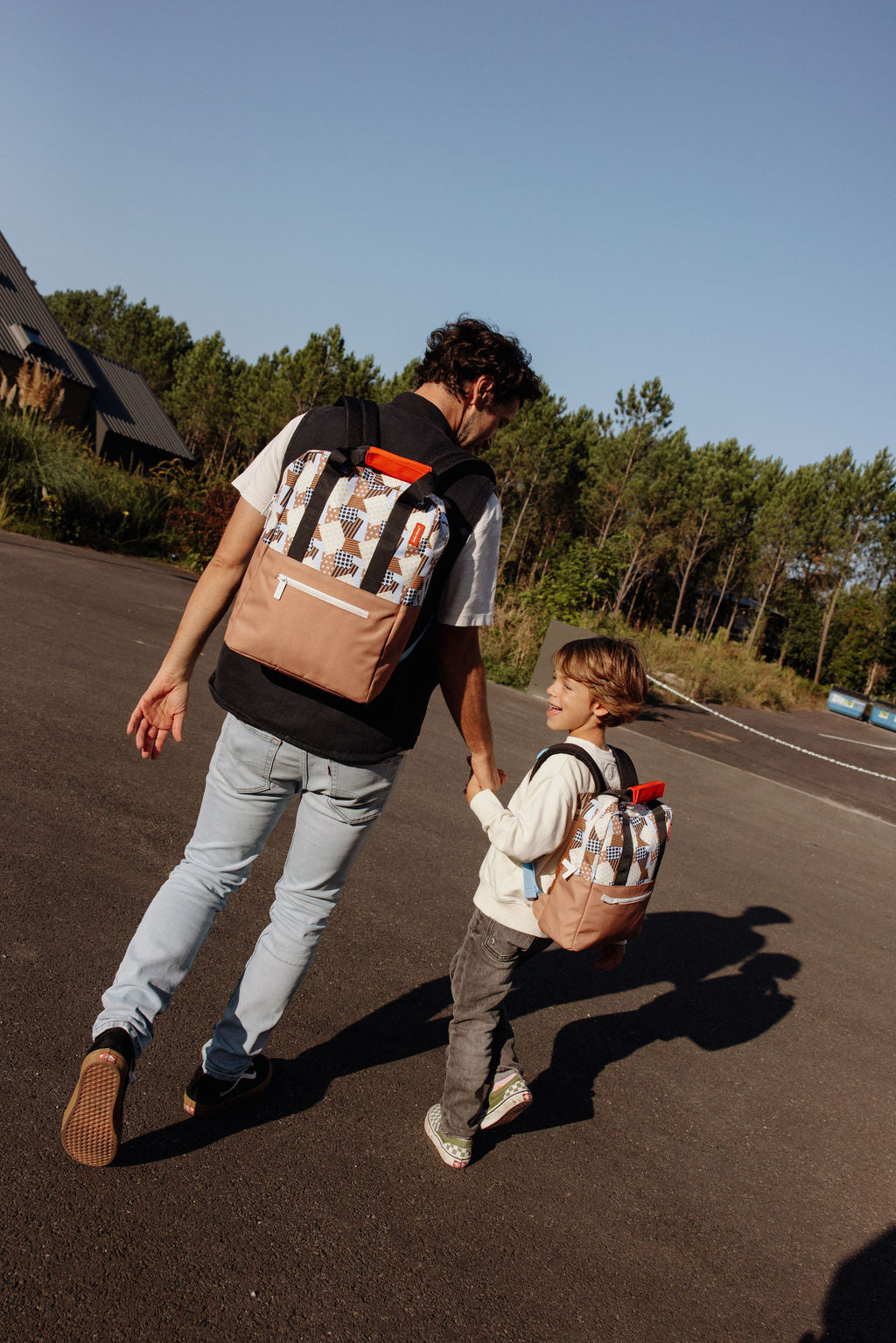 e086e19975161c4c3d6b6438f0e6fae2