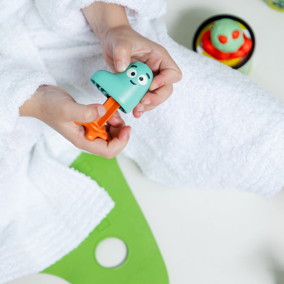 Myjąca Ciastolina do Kąpieli dla Dzieci - Nailmatic Pataploof, Zielona i Czerwona + Foremka Bloop