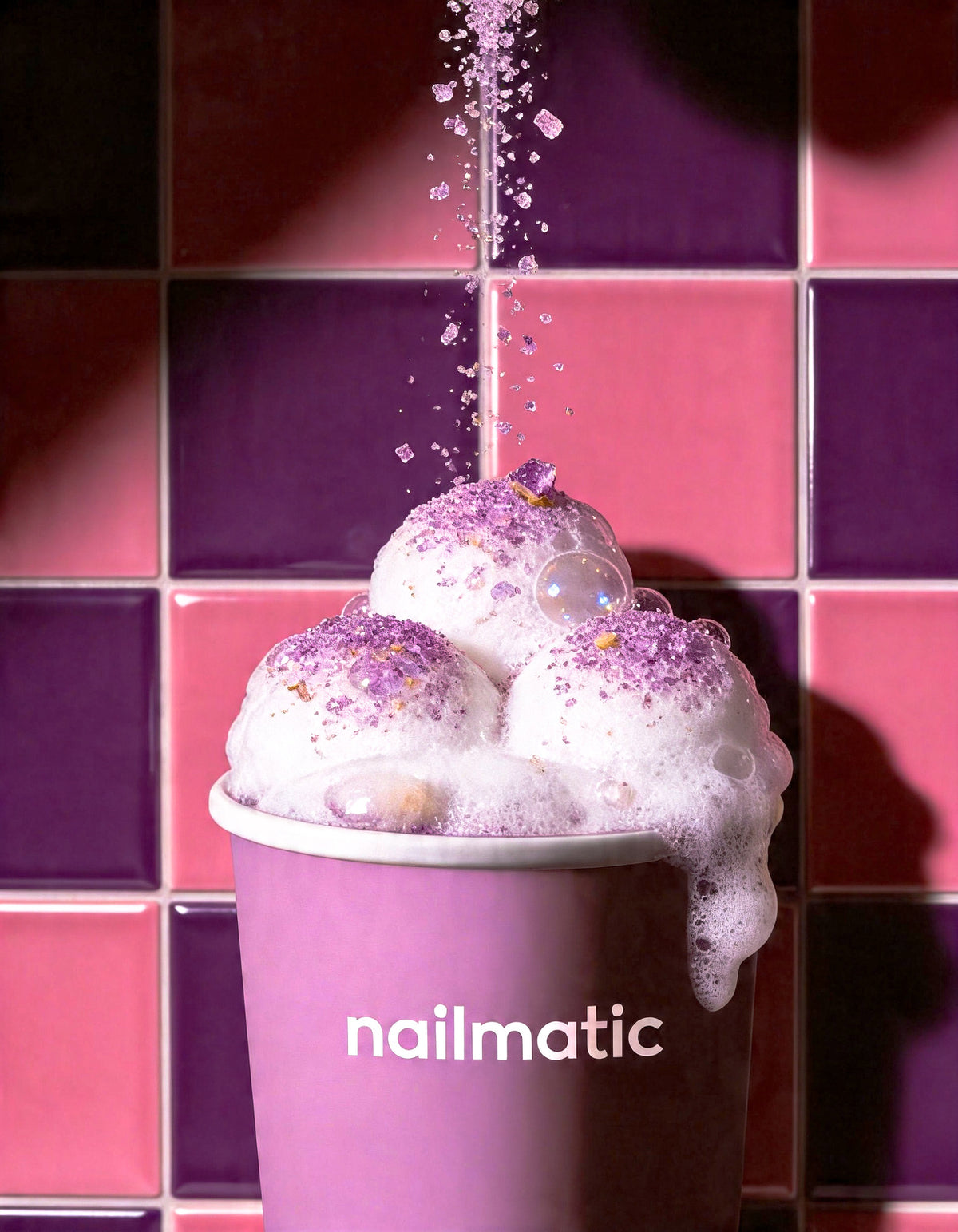 Strzelająca Sól do Kąpieli dla Dzieci, Fioletowa - Nailmatic Crackling 60 g